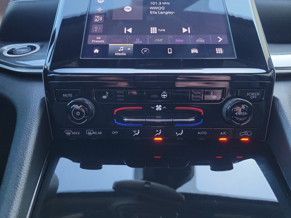 2023 Jeep Grand Cherokee Altitude 4x4