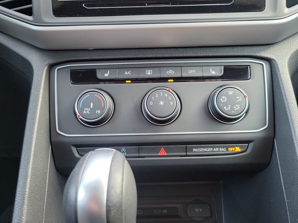 2022 Volkswagen Atlas Cross Sport 2.0T SE