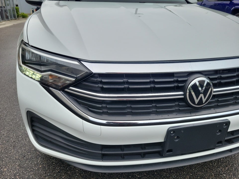2023 Volkswagen Jetta SE