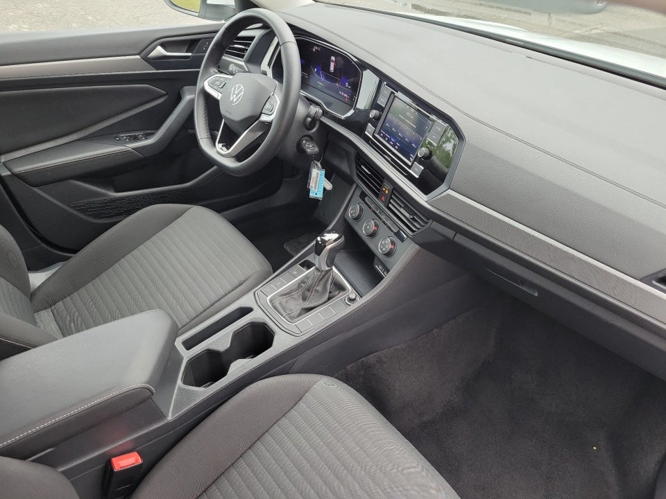 2023 Volkswagen Jetta SE