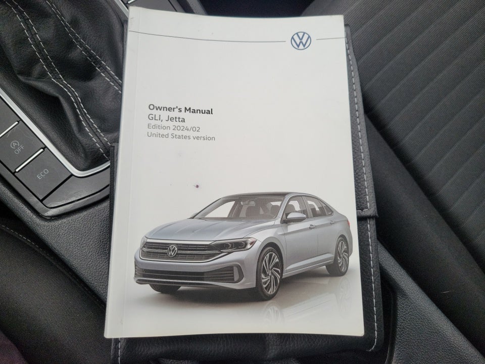 2023 Volkswagen Jetta SE