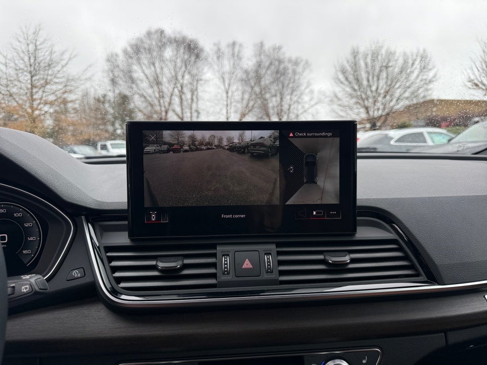 2025 Audi Q5 Premium Plus 45 TFSI S line quattro S tronic