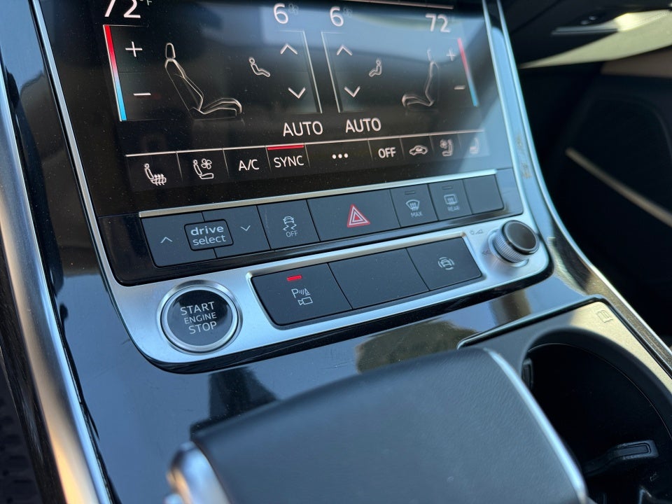 2023 Audi Q8 Premium Plus 55 TFSI quattro Tiptronic