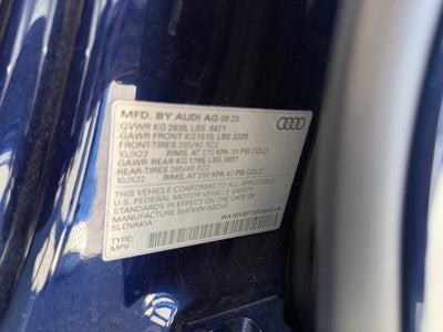 2023 Audi Q8 Premium Plus 55 TFSI quattro Tiptronic