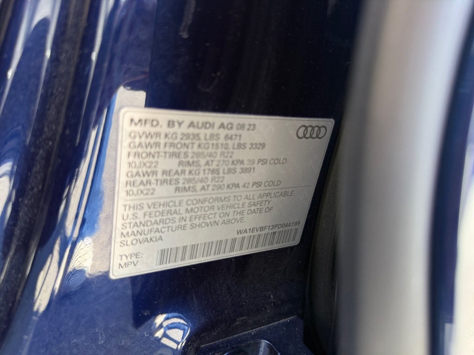 2023 Audi Q8 Premium Plus 55 TFSI quattro Tiptronic