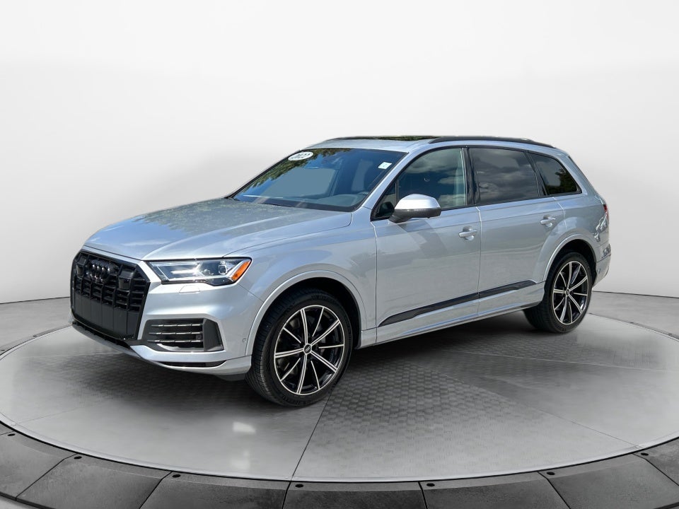 2022 Audi Q7 Premium Plus
