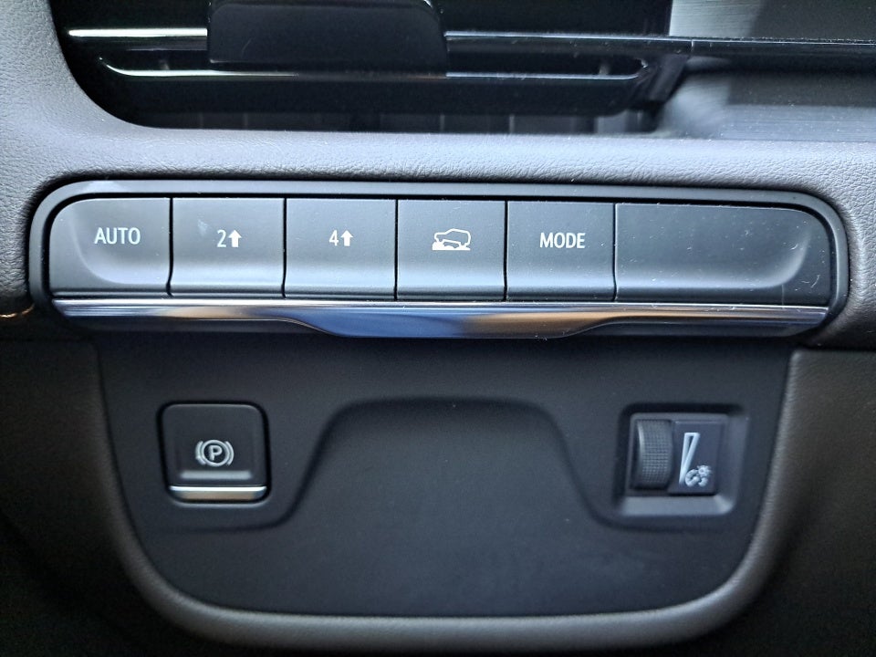 2022 Cadillac Escalade 4WD Premium Luxury