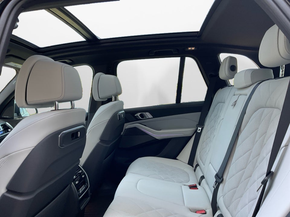 2025 BMW X5 sDrive40i