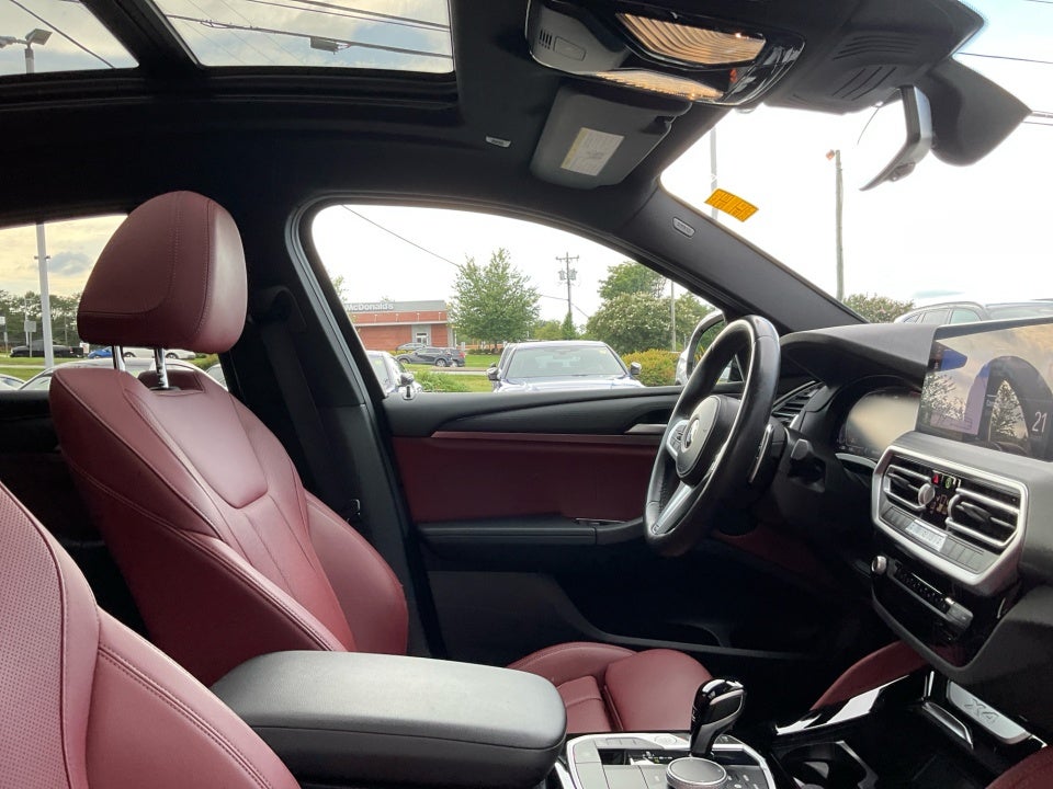 2023 BMW X4 xDrive30i