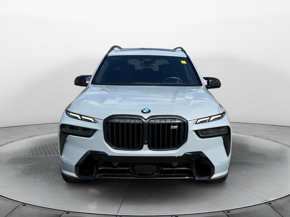 2024 BMW X7 M60i