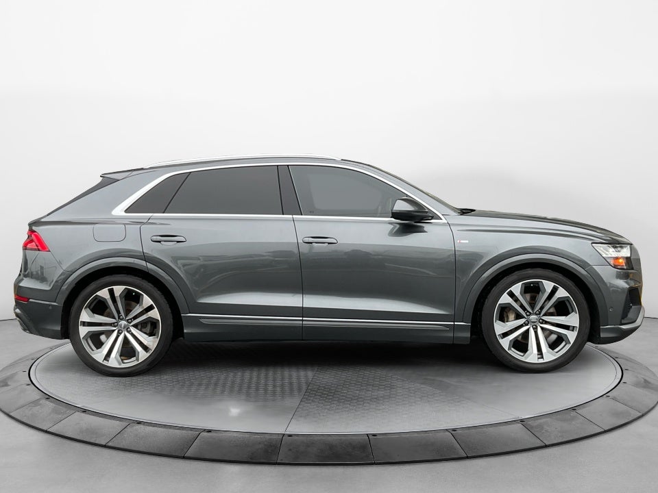 2019 Audi Q8 55 Premium