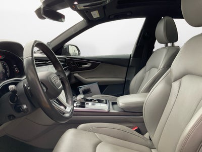 2019 Audi Q8 55 Premium