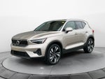 2024 Volvo XC40 B5 Plus Bright Theme
