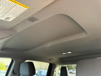 2021 Chevrolet Silverado 1500 4WD Crew Cab Short Bed Custom