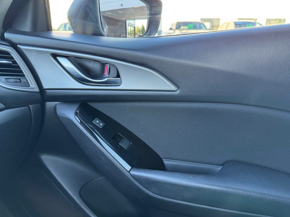 2018 Mazda Mazda3 Hatchback Sport