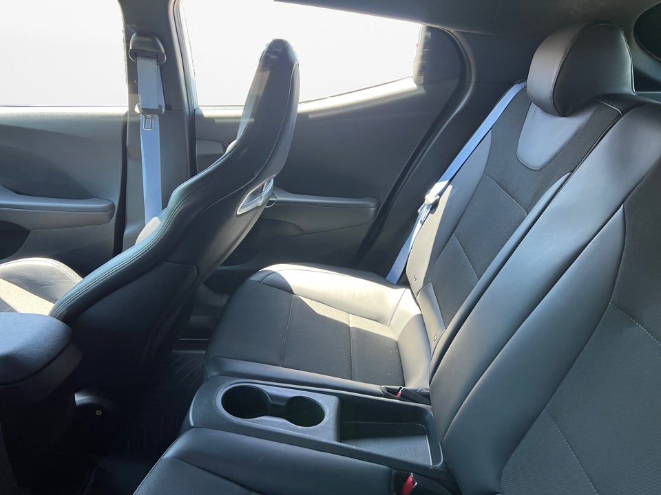 2022 Hyundai Veloster N Base
