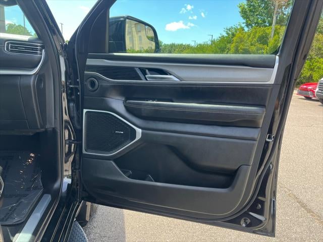 2023 Jeep Wagoneer Series II Carbide