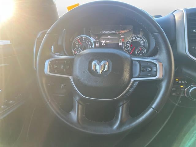 2022 RAM 1500 Big Horn Crew Cab 4x4 5'7" Box