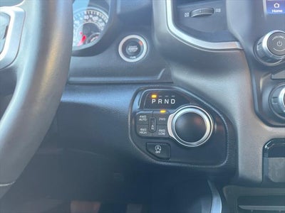 2022 RAM 1500 Big Horn Crew Cab 4x4 5'7" Box