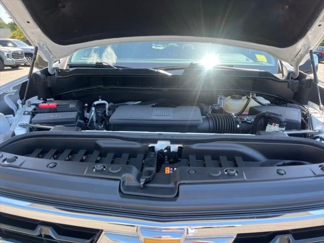 2022 Chevrolet Silverado 4WD Crew Cab Standard Bed LT