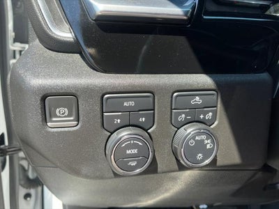 2022 Chevrolet Silverado 4WD Crew Cab Standard Bed LT