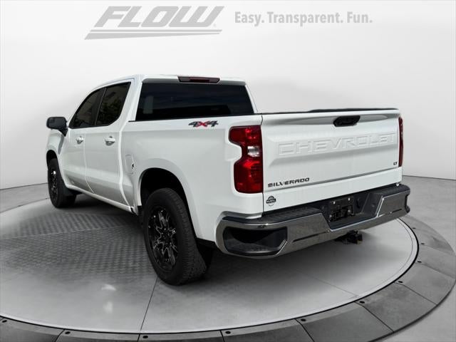 2022 Chevrolet Silverado 4WD Crew Cab Standard Bed LT
