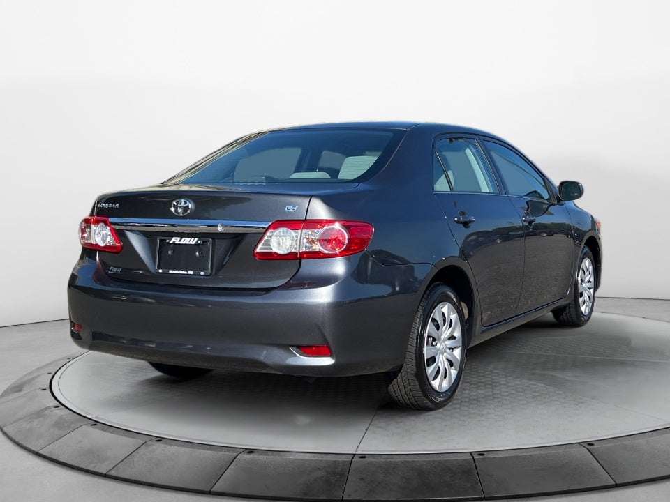 2013 Toyota COROLLA LE