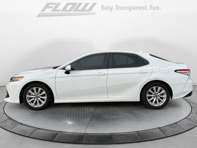 2019 Toyota CAMRY LE