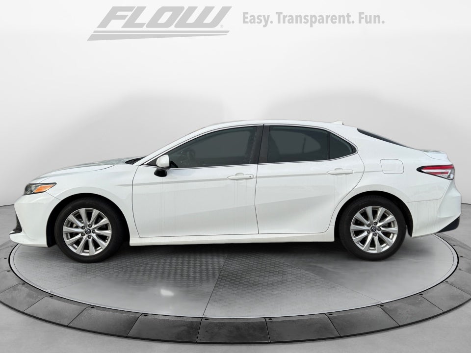 2019 Toyota CAMRY LE