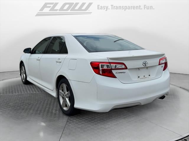 2013 Toyota CAMRY SE