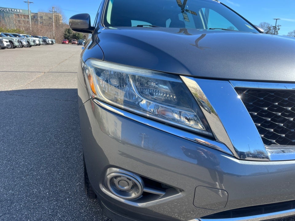 2016 Nissan Pathfinder S
