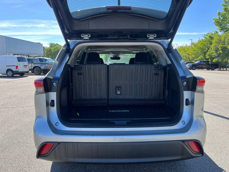2025 Toyota HIGHLANDER HEV XLE