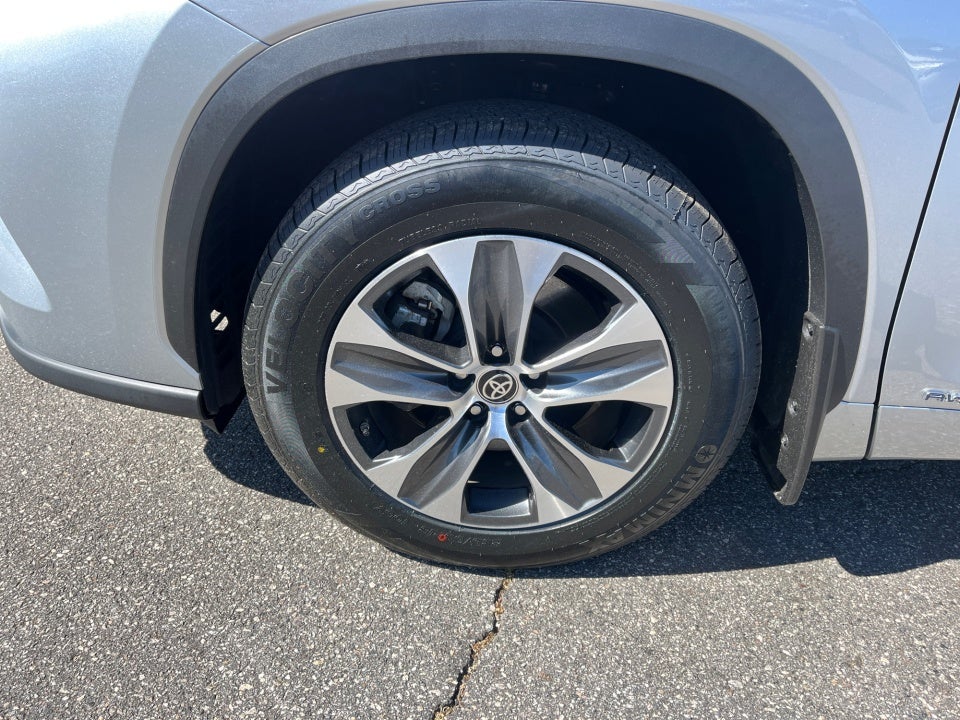 2025 Toyota HIGHLANDER HEV XLE