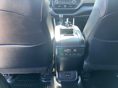 2025 Toyota HIGHLANDER HEV XLE