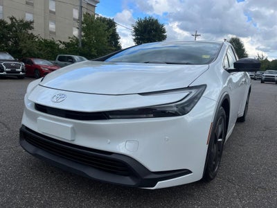 2025 Toyota Prius LE