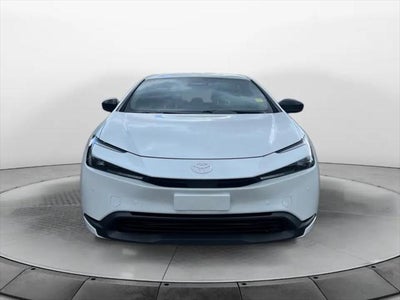2025 Toyota Prius LE