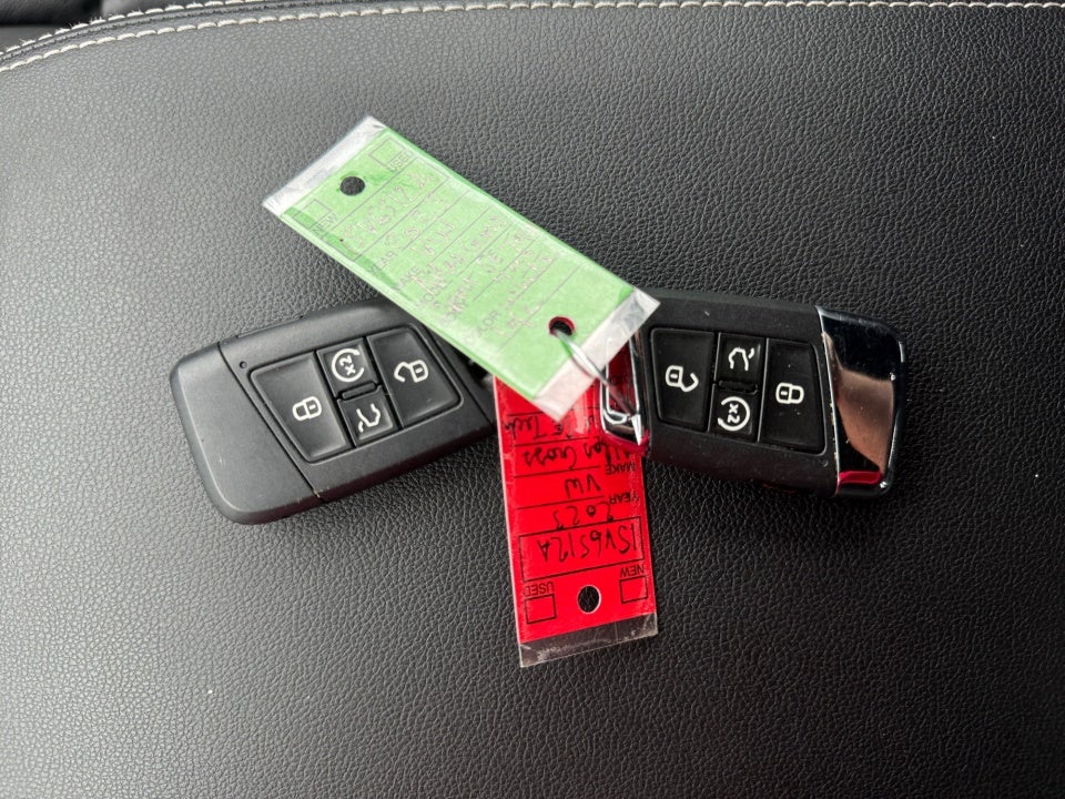 2023 Volkswagen Atlas Cross Sport 2.0T SE w/Technology