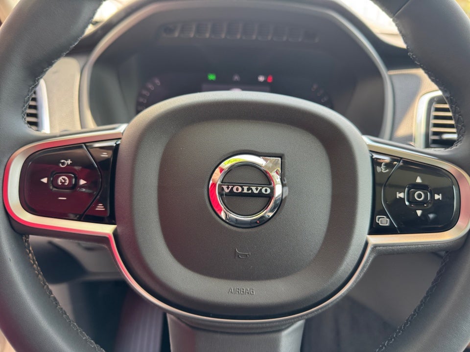 2024 Volvo XC90 B6 Plus Bright Theme 7-Seater