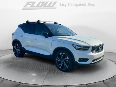 2019 Volvo XC40 R-Design