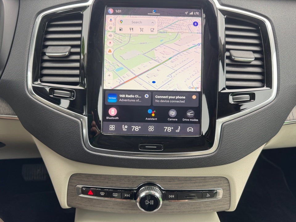 2023 Volvo XC90 B5 Plus