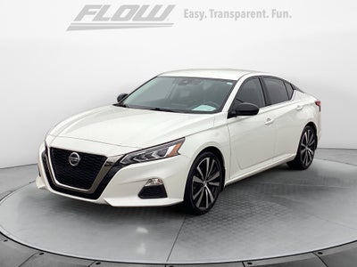 2022 Nissan Altima SR FWD