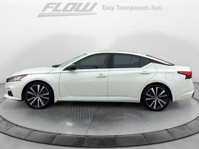 2022 Nissan Altima SR FWD