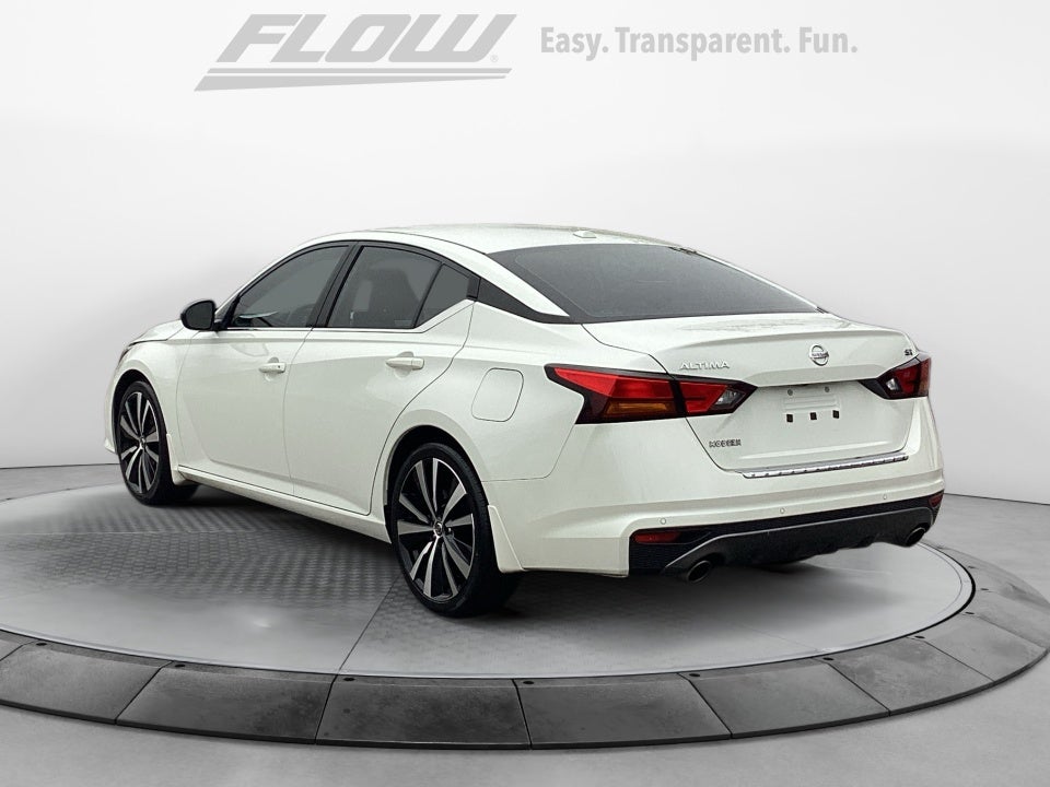 2022 Nissan Altima SR FWD