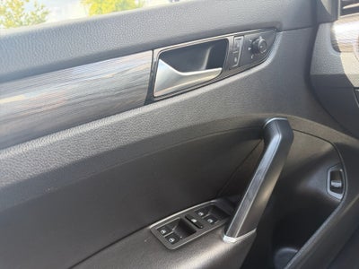 2021 Volkswagen Passat 2.0T R-Line