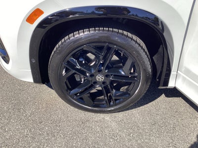 2025 Volkswagen Tiguan 2.0T SE R-Line Black