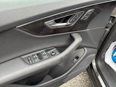 2023 Audi Q7 Premium 55 TFSI quattro Tiptronic