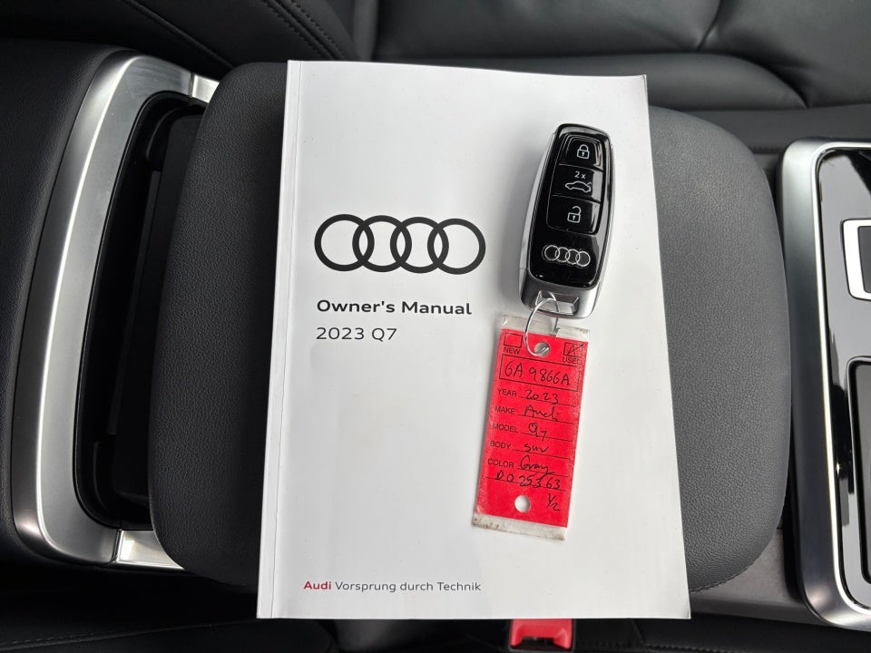 2023 Audi Q7 Premium 55 TFSI quattro Tiptronic