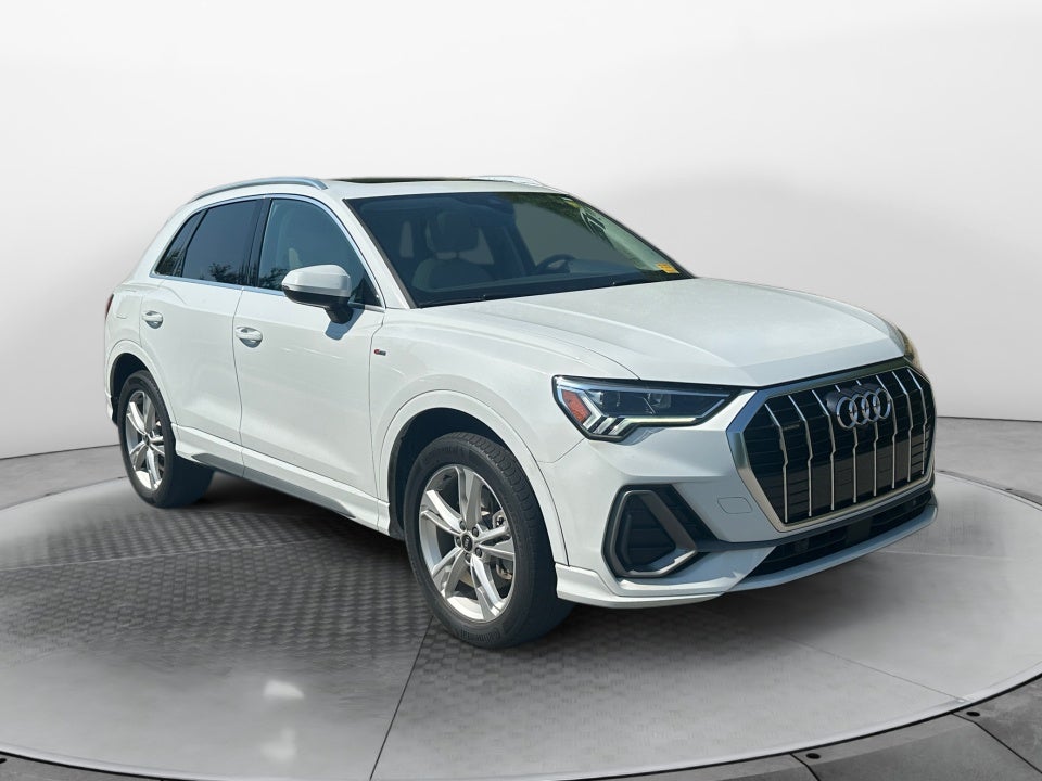 2023 Audi Q3 S line Premium Plus