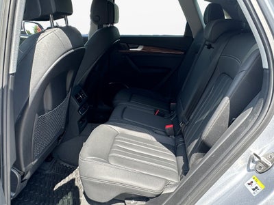 2023 Audi Q5 S line Premium