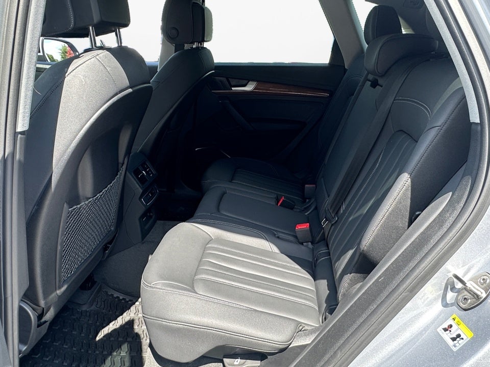 2023 Audi Q5 S line Premium